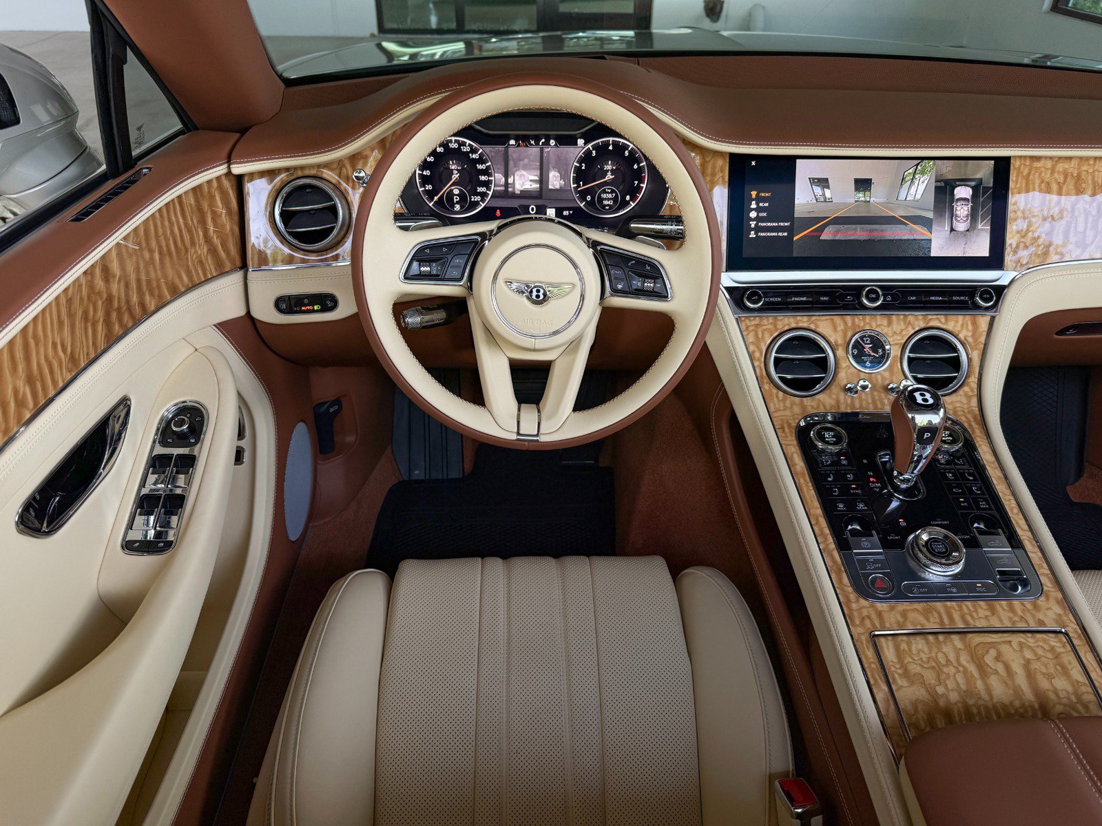 Used 2023 Bentley Continental GT Mulliner AWD/4WD image 39