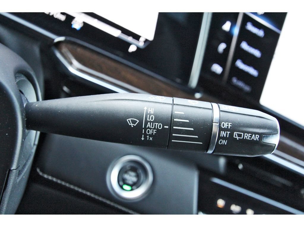 Used 2022 Cadillac Escalade ESV Sport Platinum AWD/4WD image 19