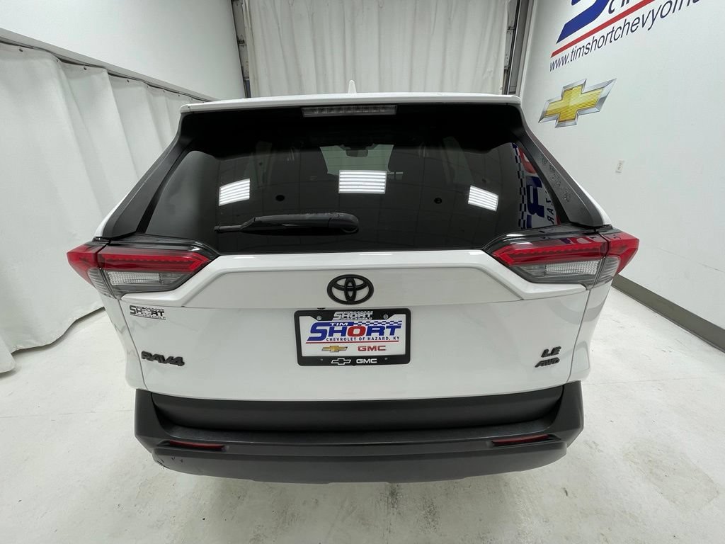 Used 2019 Toyota RAV4 LE w/ All Weather Liner Package AWD/4WD image 6