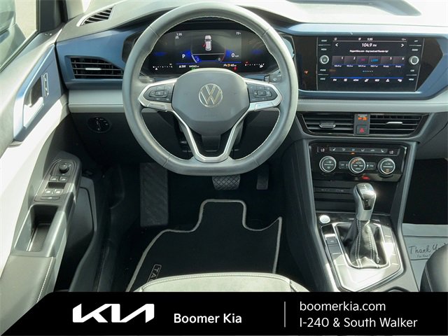 Used 2024 Volkswagen Taos SE image 14