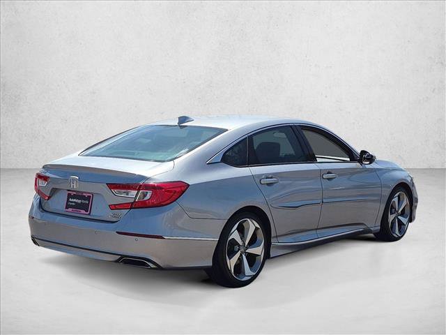 Used 2018 Honda Accord Touring image 5