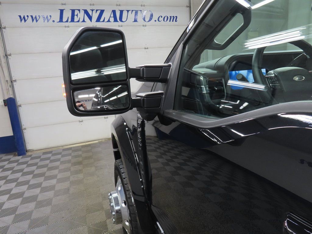 Used 2025 Ford F450 Platinum image 79