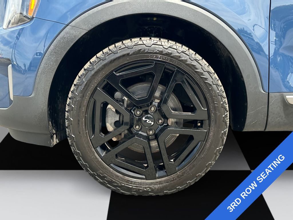 Used 2023 Kia Telluride EX X-Line image 14