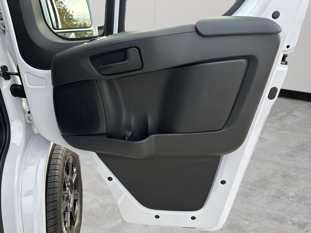 New 2025 RAM ProMaster 2500 w/ Advanced Safety Group FWD image 14