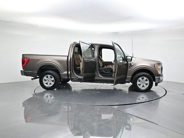 Certified 2022 Ford F150 XLT w/ Equipment Group 301A Mid image 48