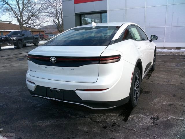 New 2026 Toyota Crown XLE video 2