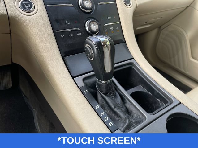 Used 2018 Ford Taurus SEL AWD/4WD image 9