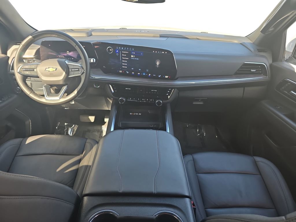 Used 2025 Chevrolet Tahoe LT AWD/4WD image 9