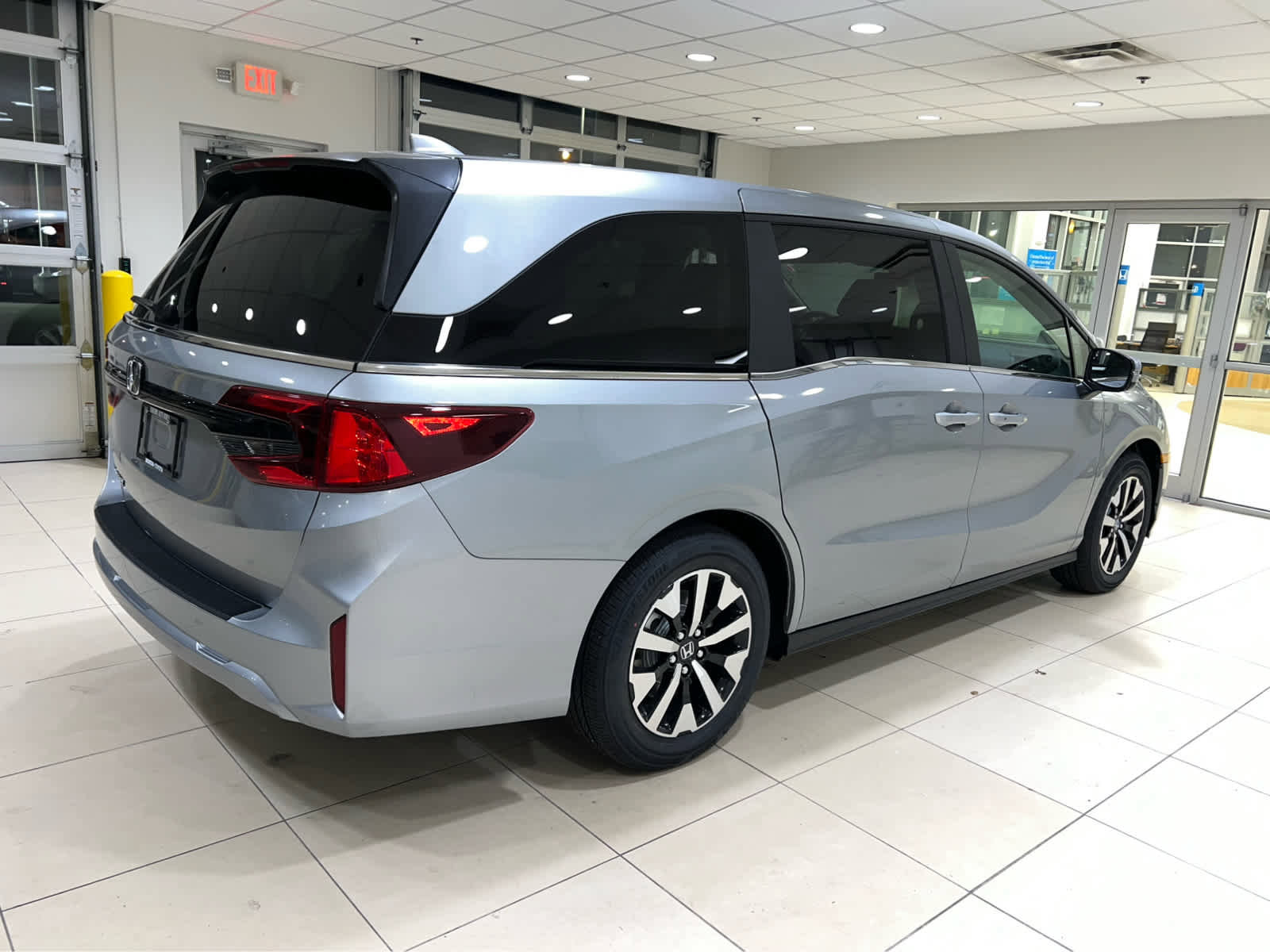 New 2026 Honda Odyssey EX-L image 6