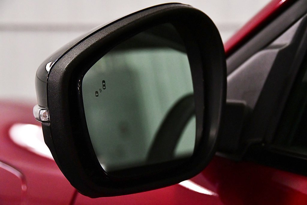 Used 2025 Ford Mustang Mach-E Premium w/ Sport Appearance Package image 14