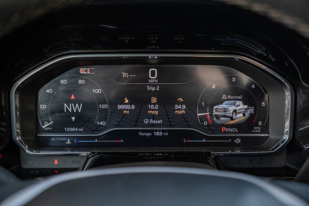 Used 2024 GMC Sierra 1500 Elevation image 23