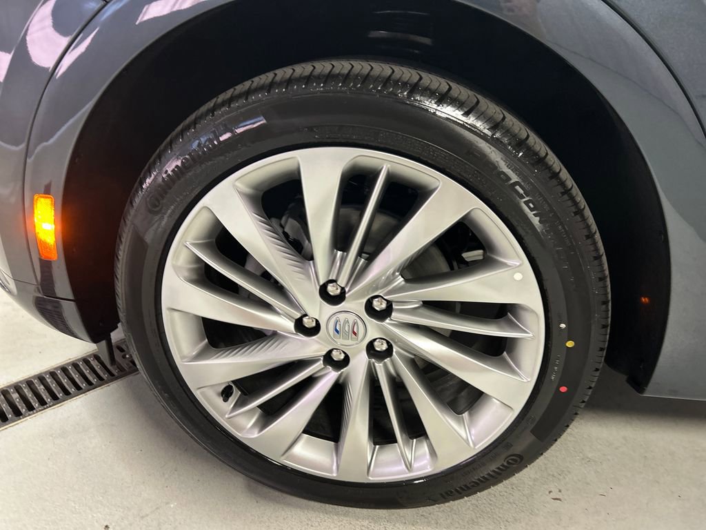 New 2026 Buick Envision Avenir AWD/4WD image 9