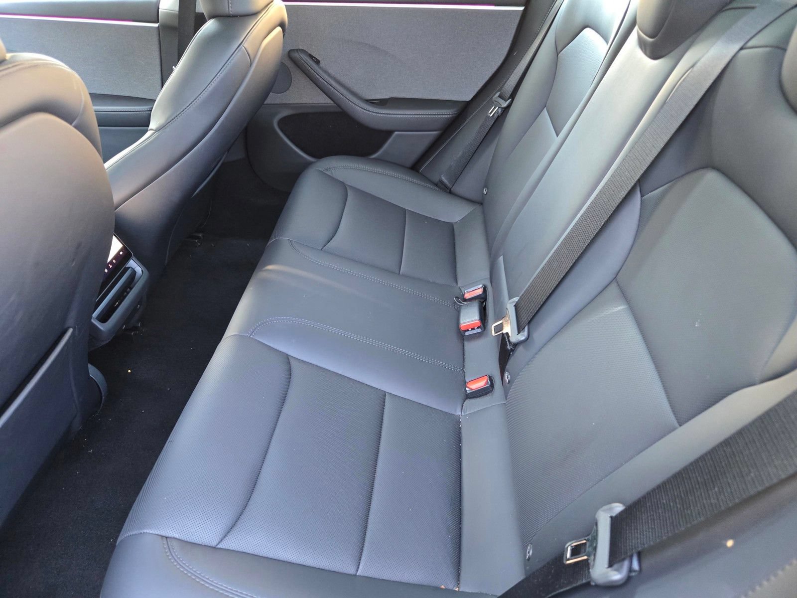 Used 2025 Tesla Model 3 Long Range RWD image 12