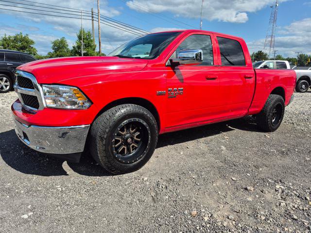 Used 2019 RAM 1500 Classic SLT RWD image 2