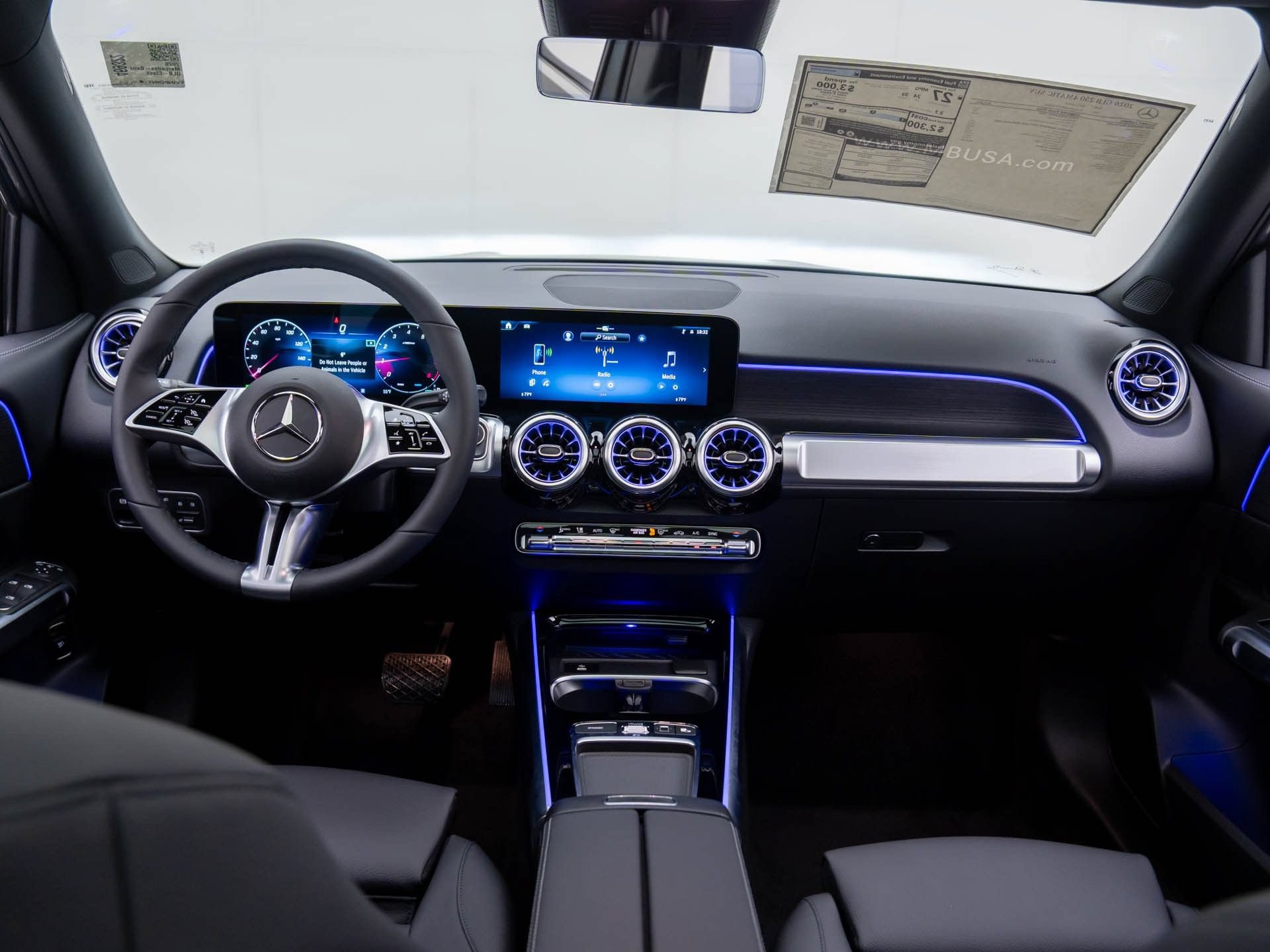 New 2026 Mercedes-Benz GLB 250 4MATIC image 10