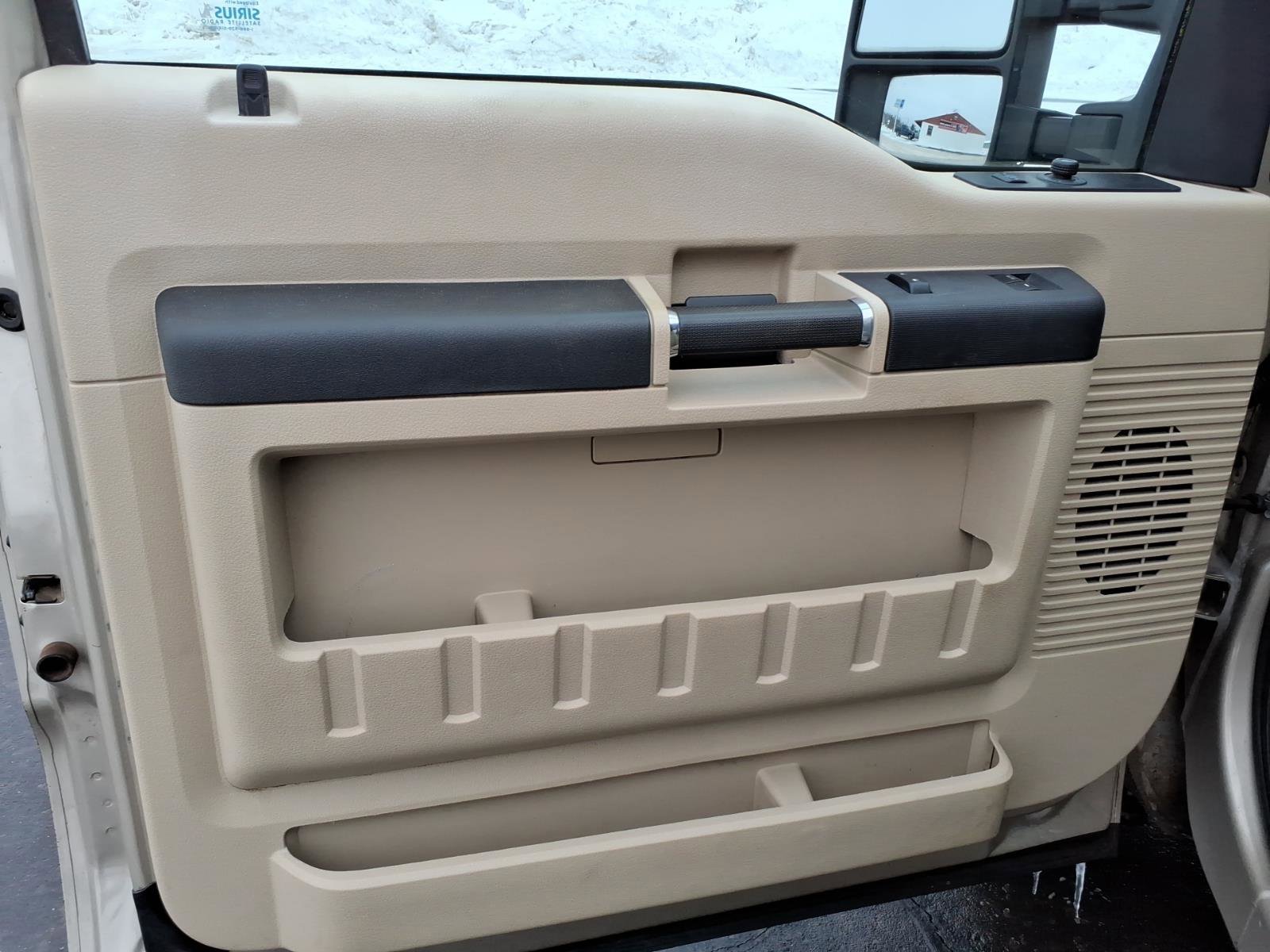 Used 2010 Ford F350 XLT AWD/4WD image 11