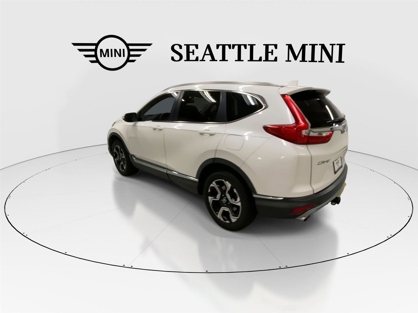 Used 2018 Honda CR-V Touring image 8