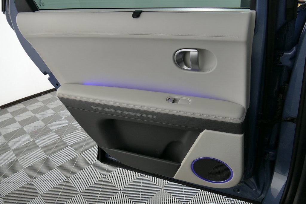 Used 2022 Hyundai Ioniq 5 Limited w/ Cargo Package image 29