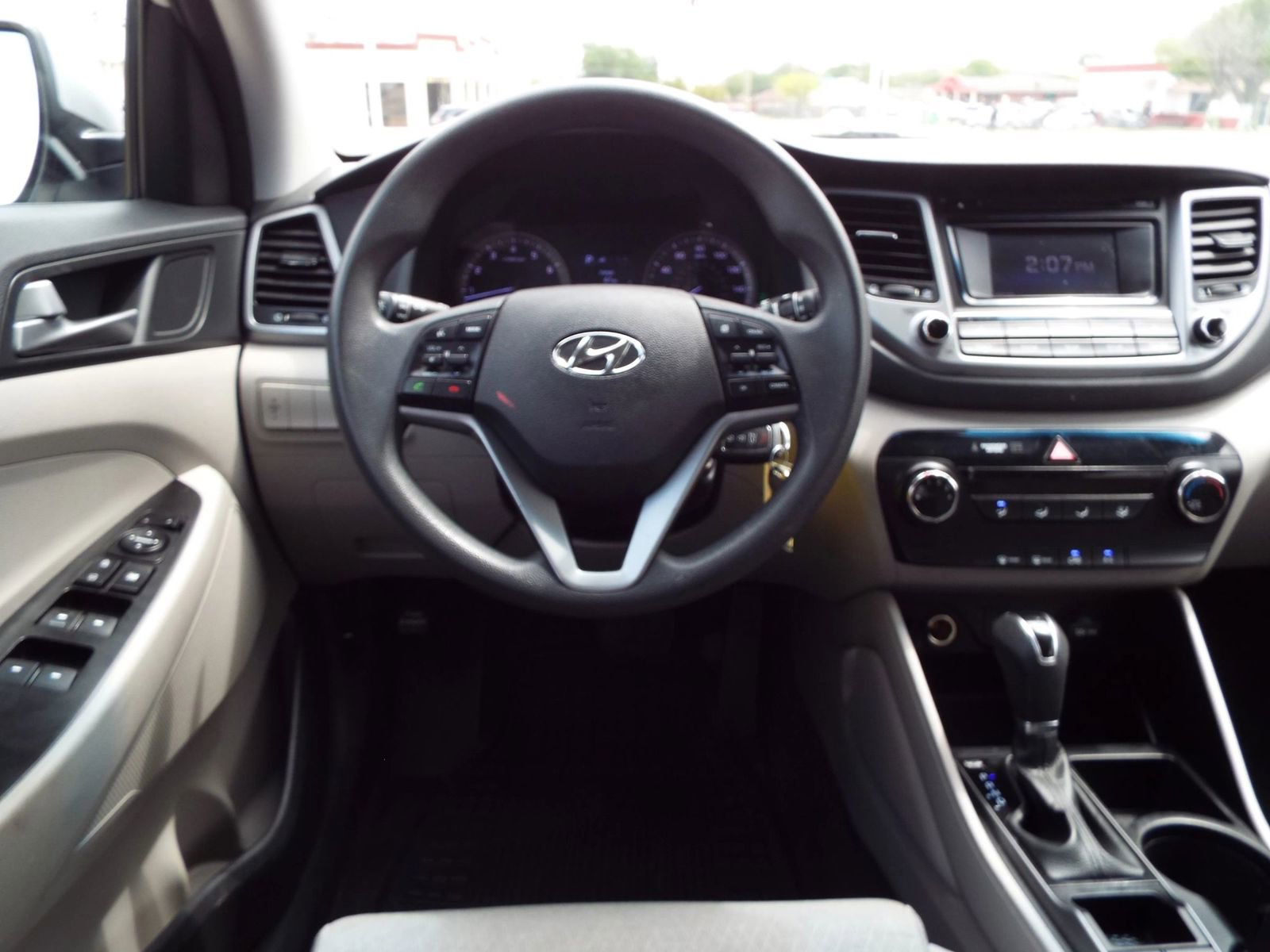 Used 2016 Hyundai Tucson SE image 9