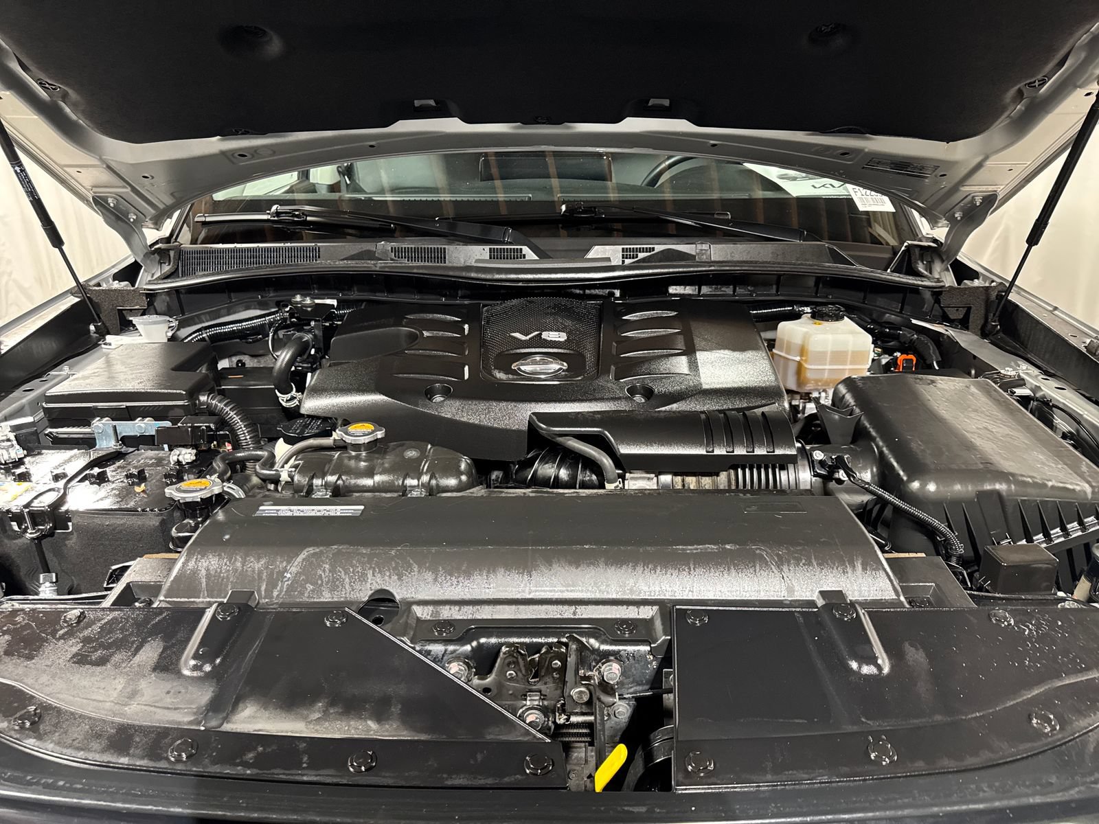 Used 2021 Nissan Armada SV AWD/4WD image 29