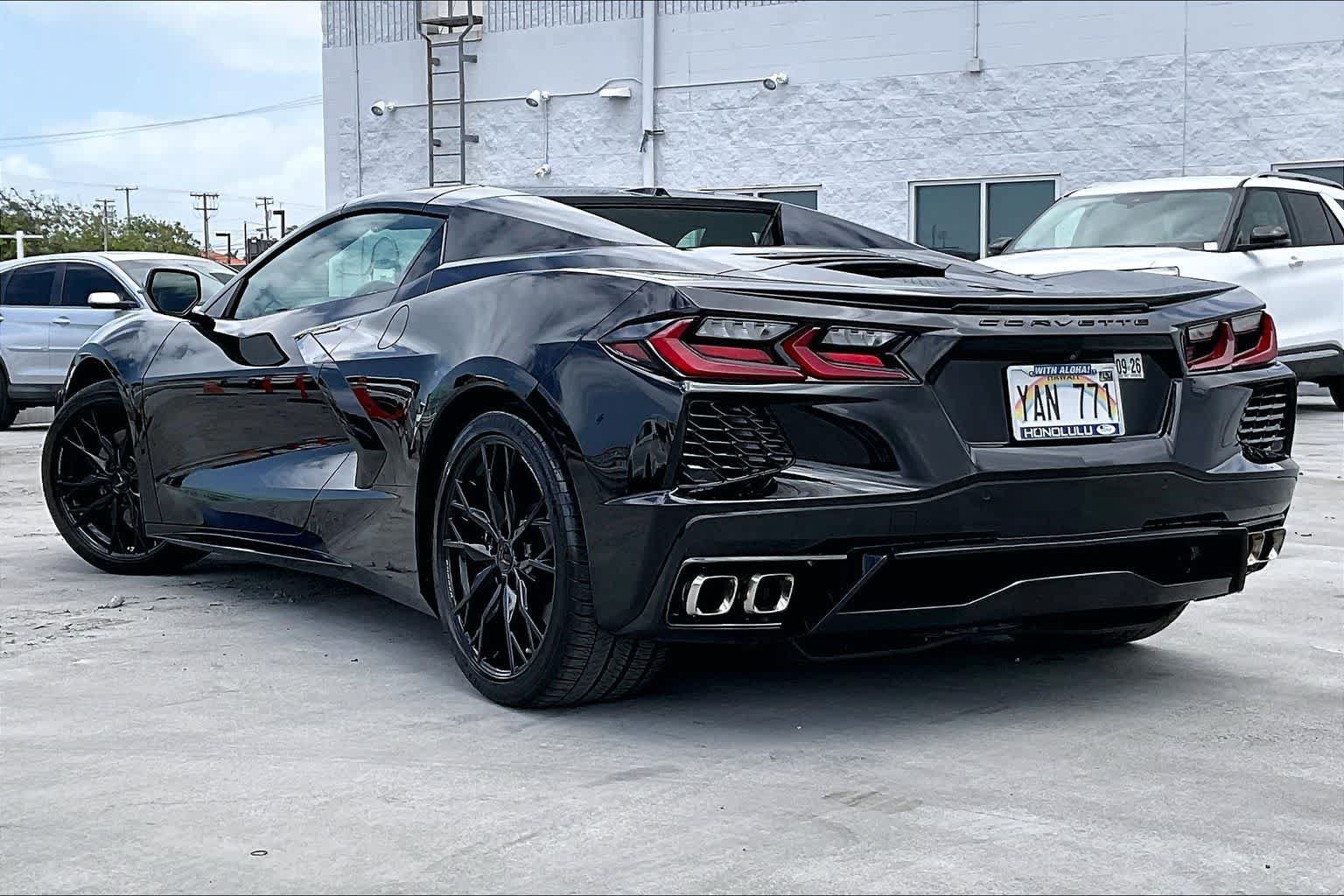 Used 2024 Chevrolet Corvette Stingray Preferred Conv w/ Battery Protection Package RWD image 4
