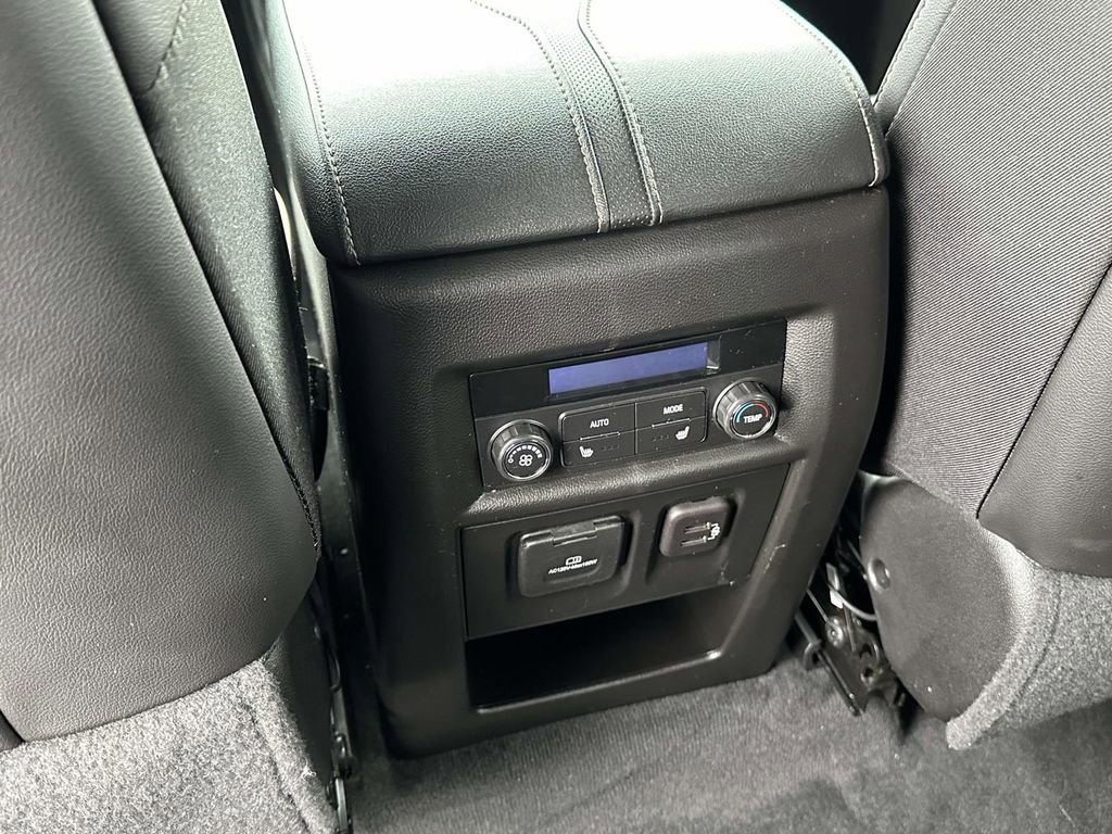 Certified 2023 Chevrolet Traverse Premier w/ LPO, Floor Liner Package image 13
