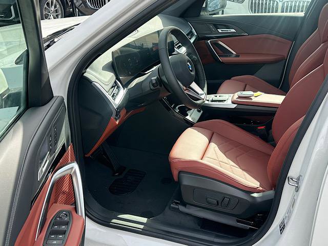 New 2026 BMW X1 xDrive28i w/ Technology Package image 4