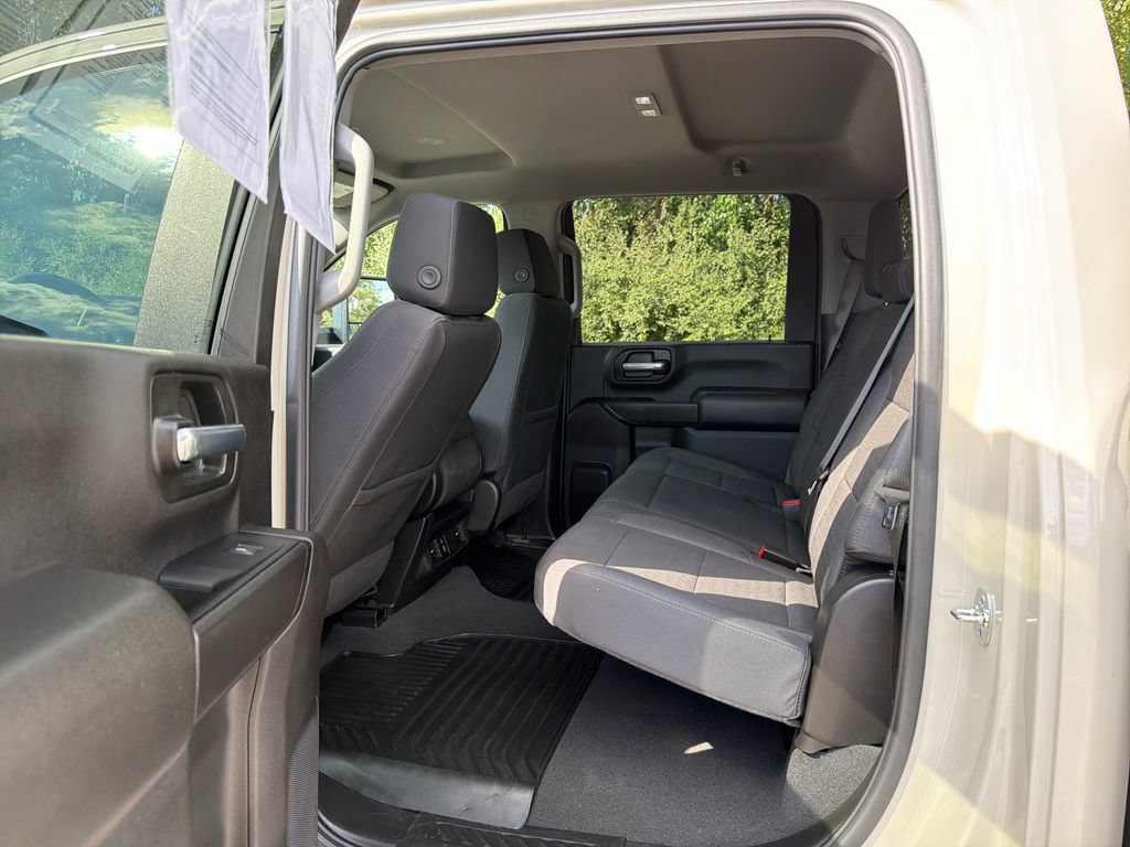Used 2026 Chevrolet Silverado 2500 Custom w/ Custom Value Package AWD/4WD image 23