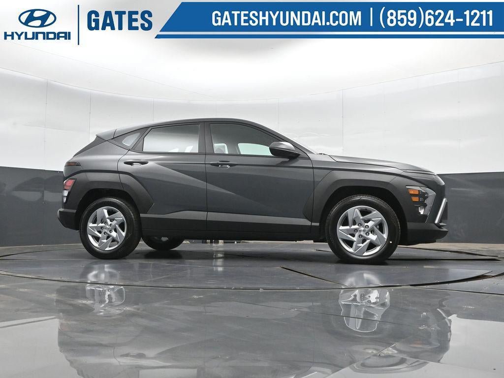 New 2027 Hyundai Kona SE FWD image 37