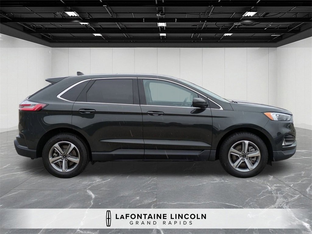 Used 2023 Ford Edge SEL w/ Convenience Package image 5