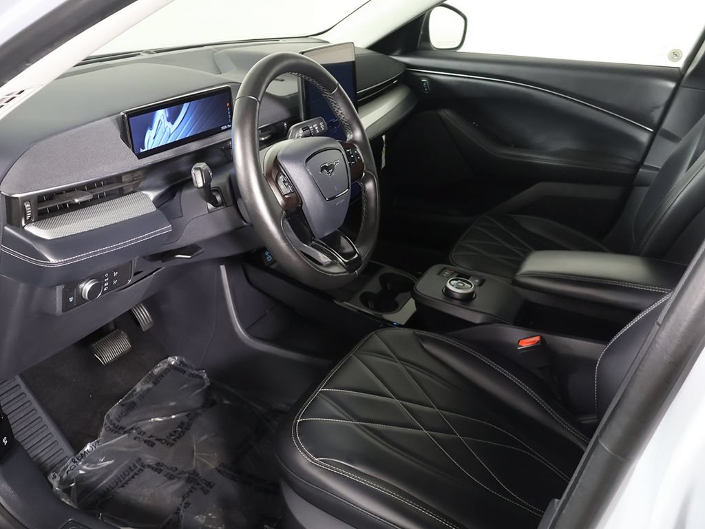 Used 2021 Ford Mustang Mach-E Select w/ Comfort/Appearance Package AWD/4WD image 24