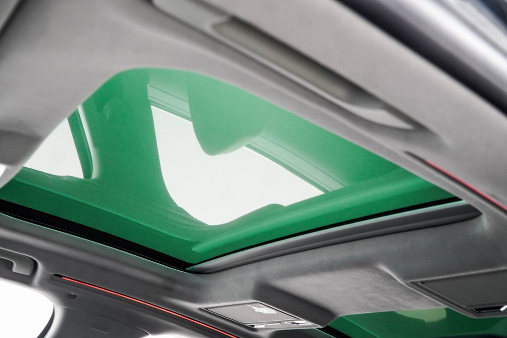 Used 2022 Audi S8 image 43