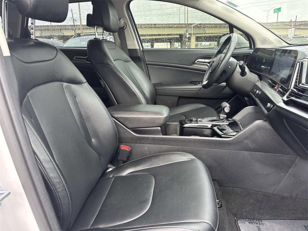 Used 2023 Kia Sportage EX image 25