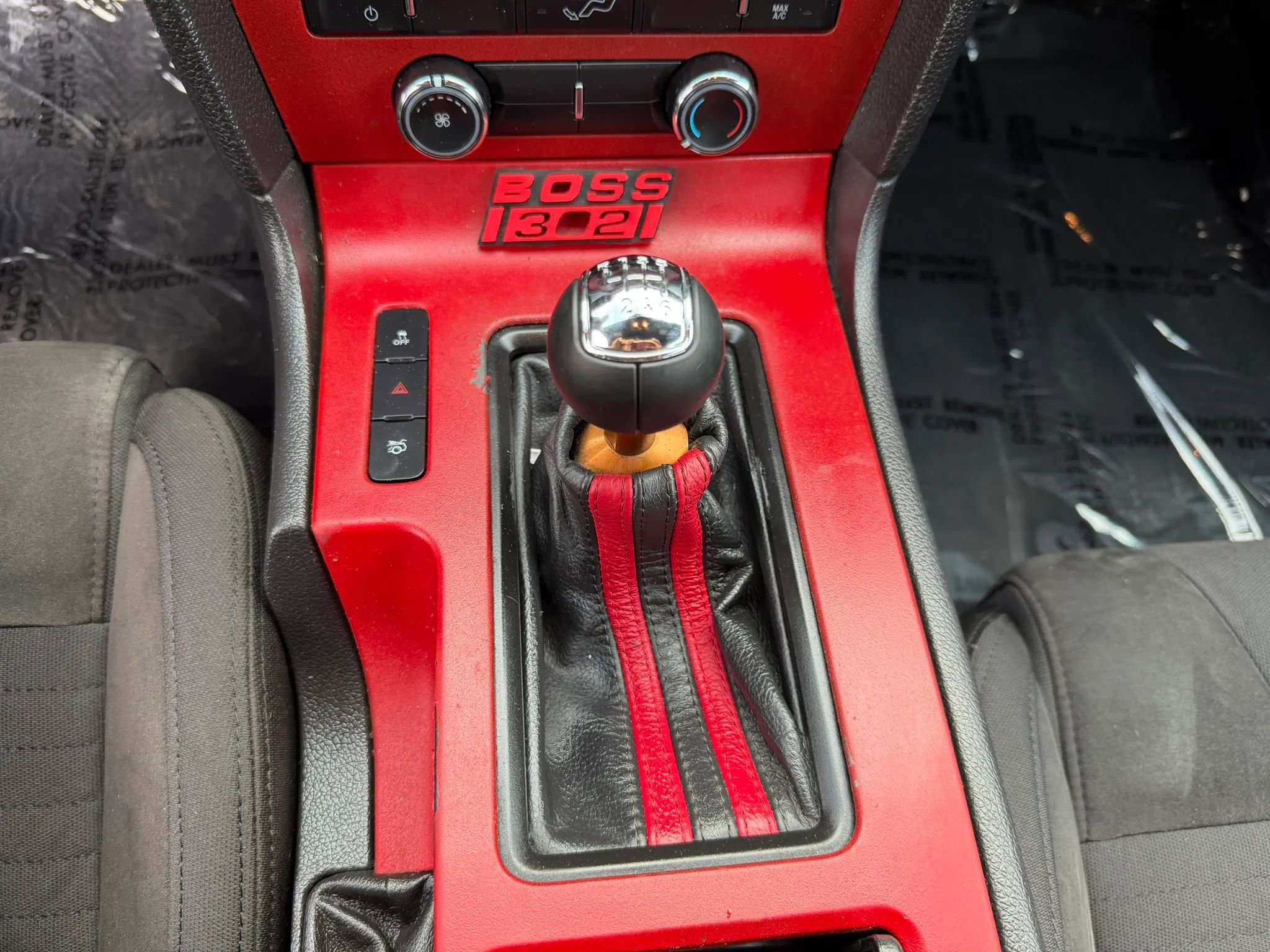 Used 2013 Ford Mustang Boss 302 w/ Boss 302 Accessory Pkg RWD image 22