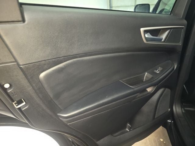 Certified 2024 Ford Edge SEL w/ Convenience Package AWD/4WD image 13