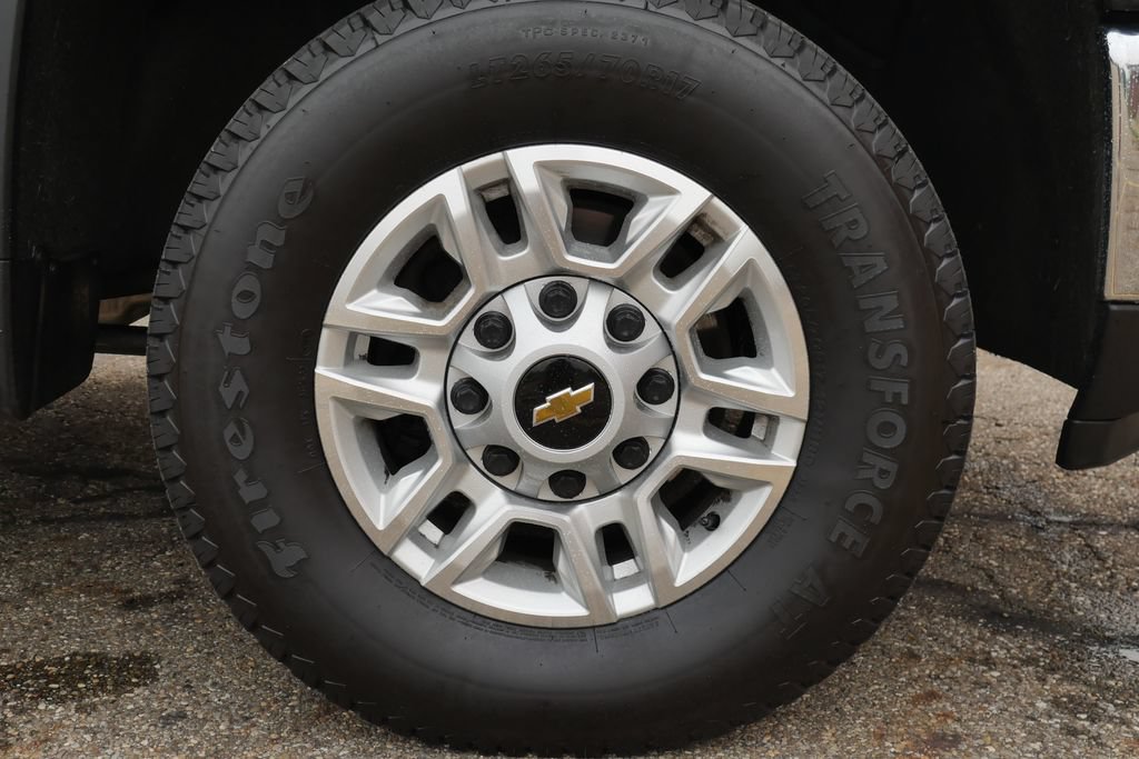 Used 2025 Chevrolet Silverado 2500 LT w/ Safety Package AWD/4WD image 7