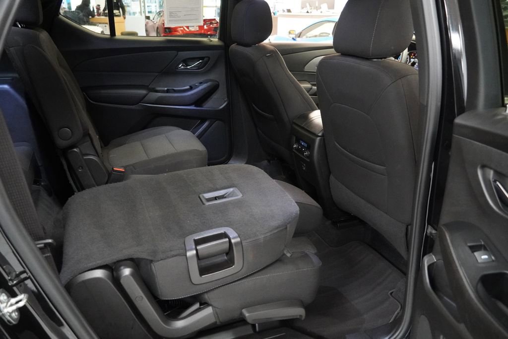 Certified 2023 Chevrolet Traverse LT image 25