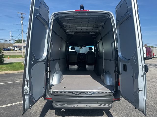 New 2025 Mercedes-Benz Sprinter 2500 image 34