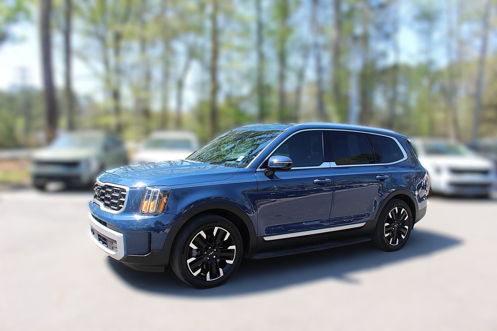 Certified 2024 Kia Telluride SX Prestige w/ Towing Package image 4