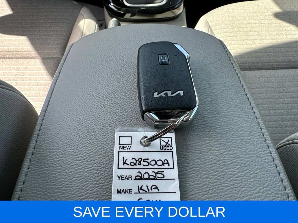 Used 2025 Kia Soul EX FWD image 22