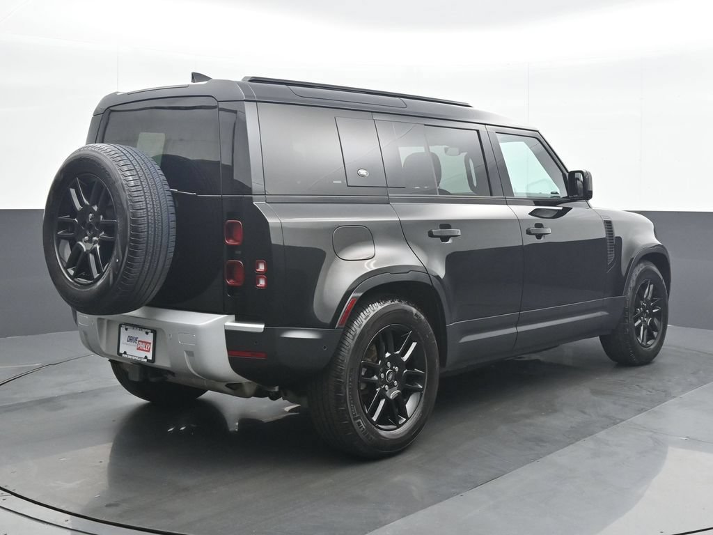 Used 2024 Land Rover Defender 110 S AWD/4WD image 6