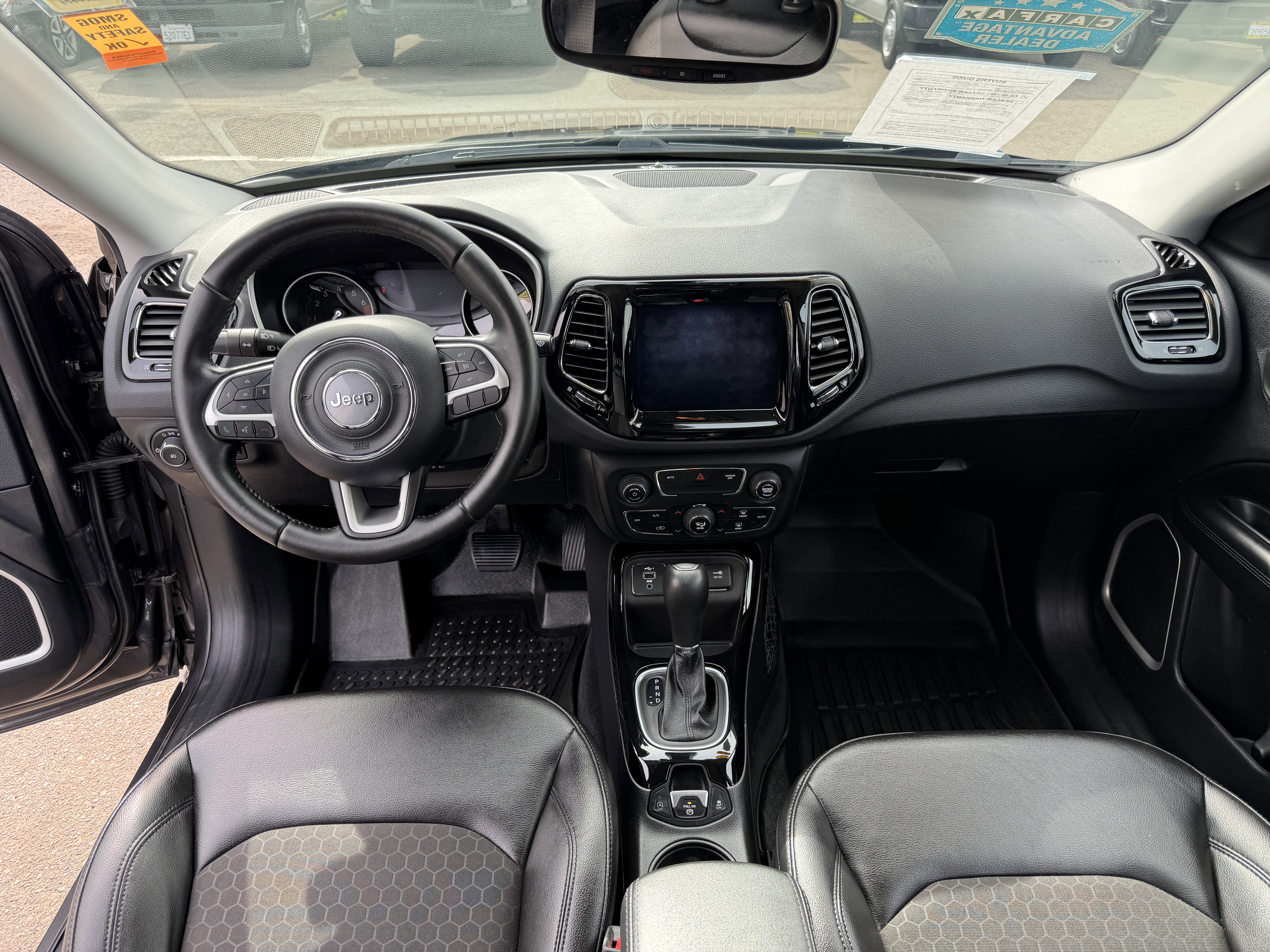 Used 2020 Jeep Compass Latitude FWD image 14