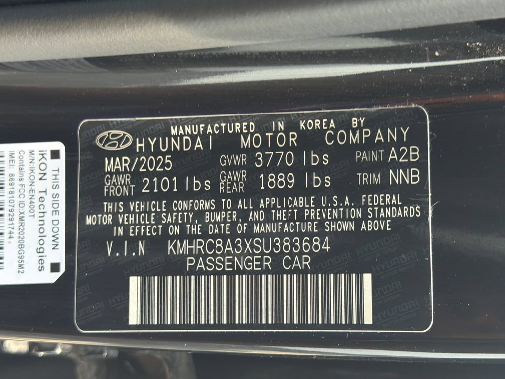 Used 2025 Hyundai Venue SEL FWD image 30