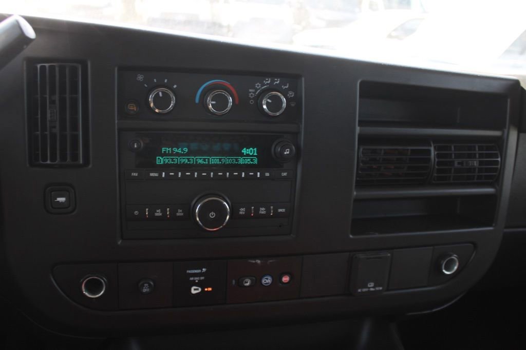 Used 2023 GMC Savana 2500 w/ Driver Convenience Package RWD image 30