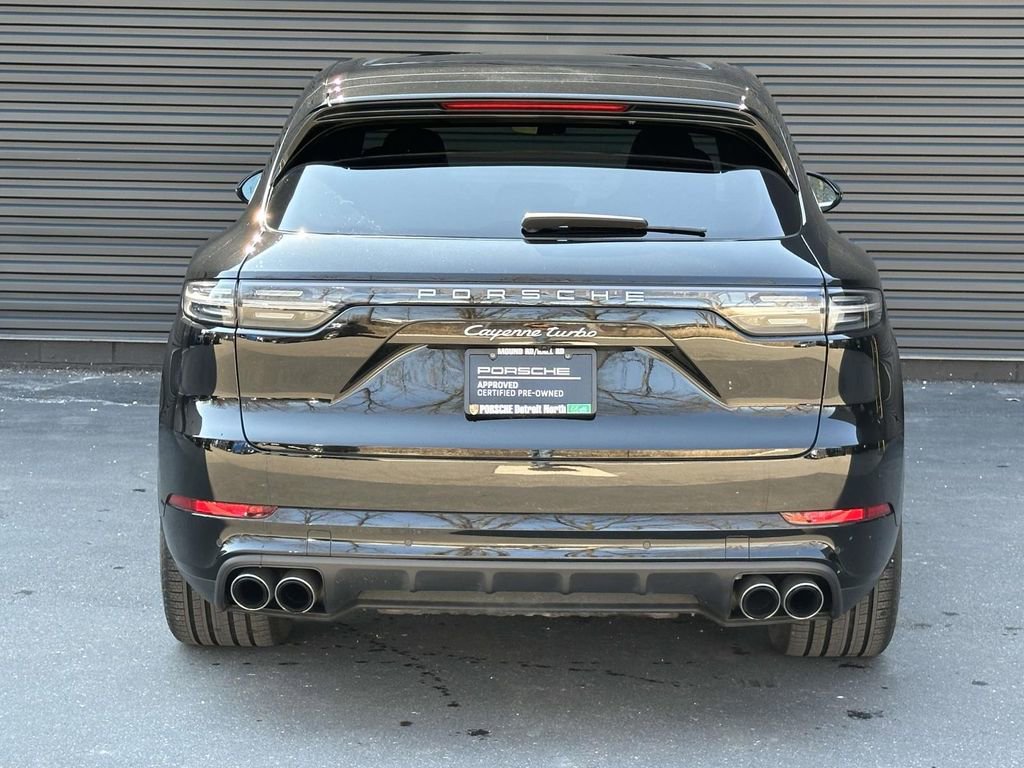 Certified 2023 Porsche Cayenne Turbo image 4