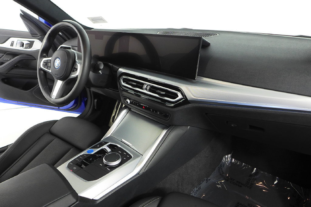 Certified 2023 BMW i4 eDrive40 w/ M Sport Package RWD image 13