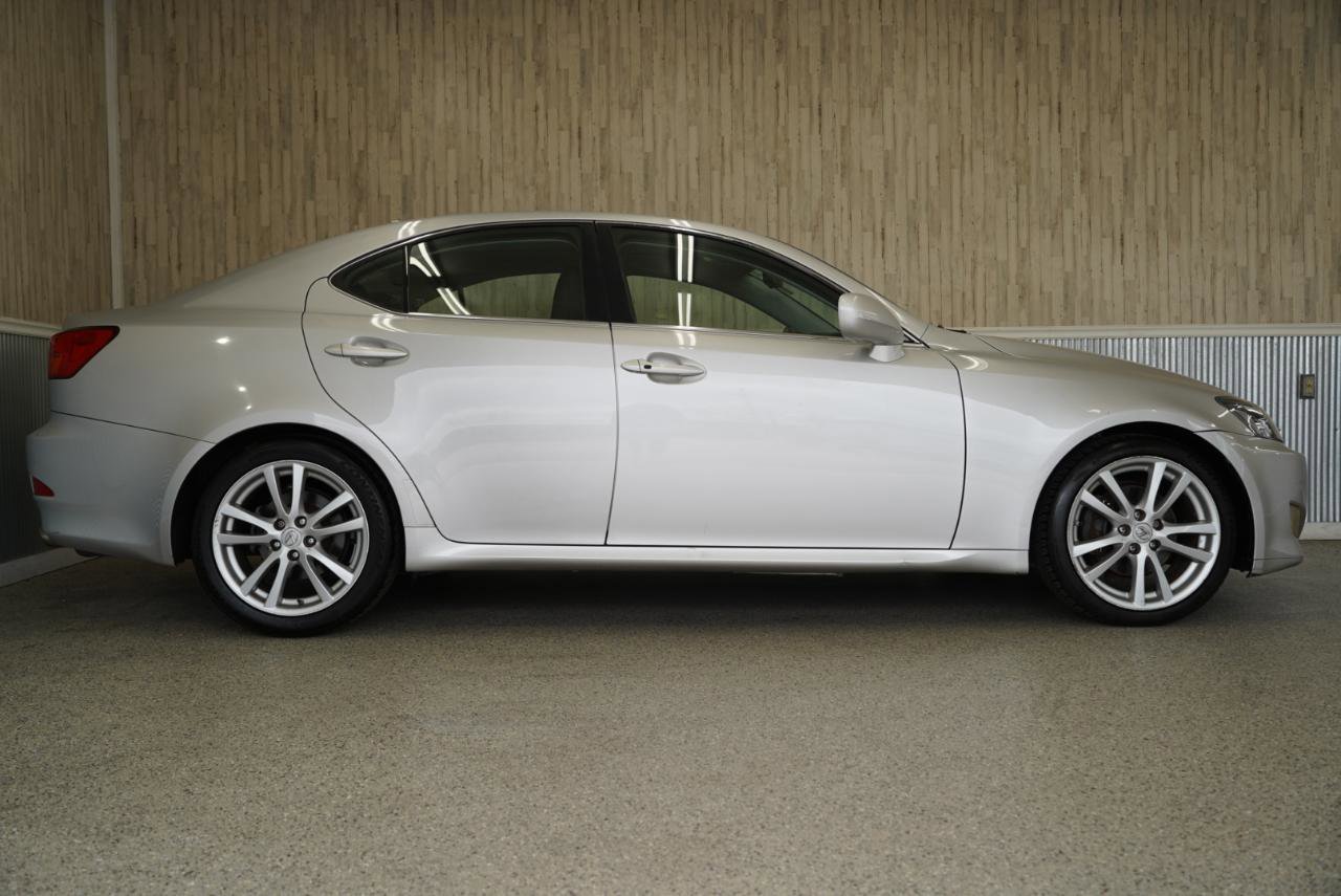 Used 2007 Lexus IS 250 image 6