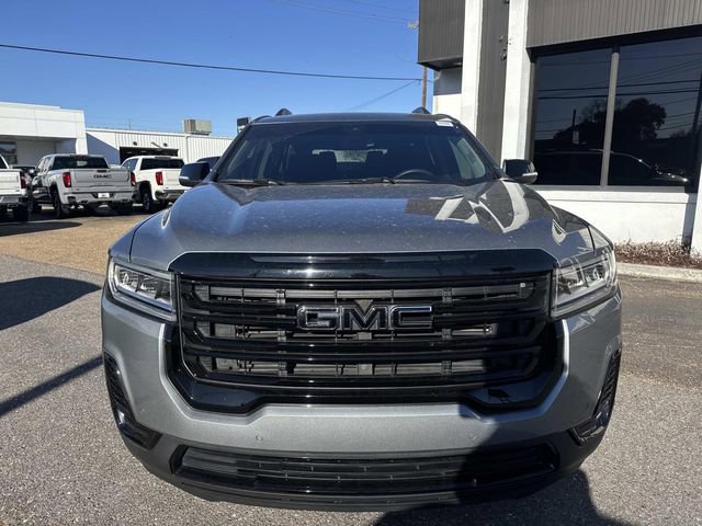 Used 2023 GMC Acadia SLE w/ Elevation Edition image 2