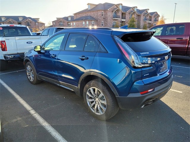 Used 2019 Cadillac XT4 Sport w/ Cold Weather Package image 6