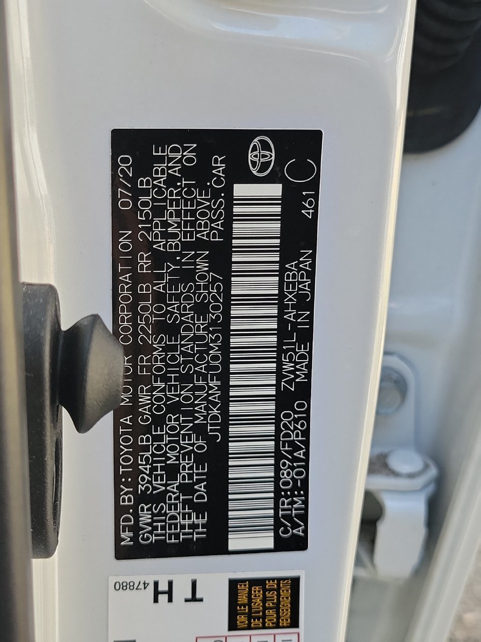 Used 2021 Toyota Prius LE FWD image 30
